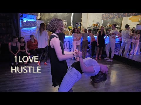 1love -- Хастл qlub