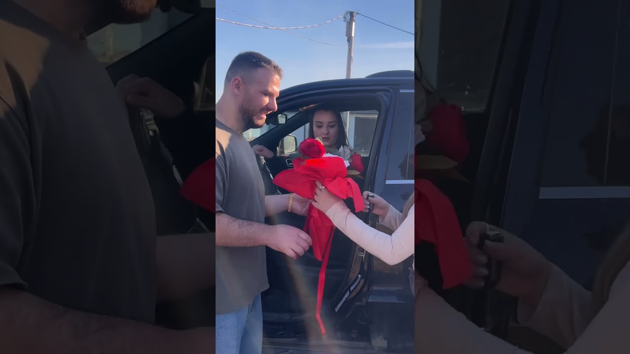 Gruas Lula e të dashurës Kerr😂