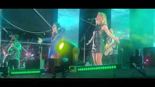 cuando los sapos bailen flamenco    ella baila sola  ptealto 2023