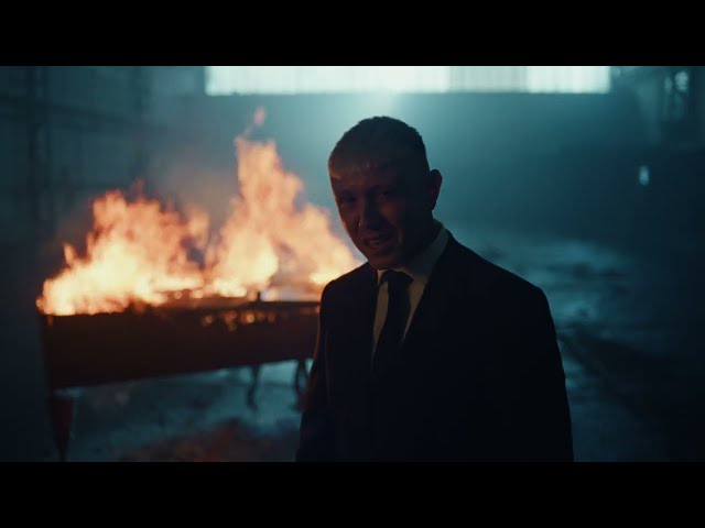 Ouverfoure von Lazza ((jetzt ansehen))