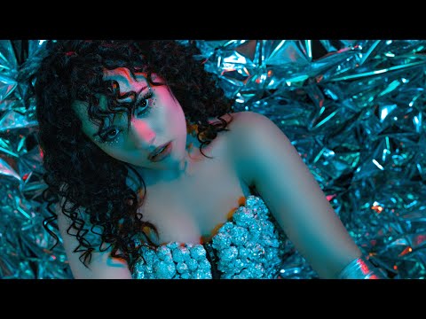 Glow x @suntchriss - Tu Esti Leoaica (Official Video)