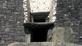 Ireland, Newgrange, Knowth, Dublin - Travel Tourism and Sacred Sites with Nadiya Shah