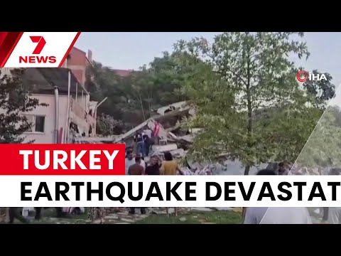 トルコ西部で大地震｜7NEWS (Deadly earthquake hits western Turkey | 7NEWS)