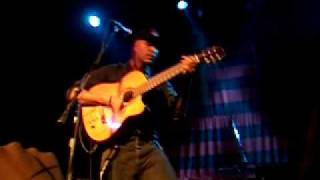 Tom Morello (The Nightwatchman) - The Fabled City (live)