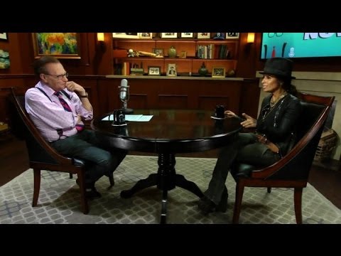 Would It Help An Artist To Say I'm Gay? | Linda Perry Interview | Larry King Now - Ora TV