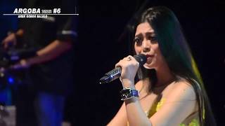 Download lagu MONATA - Istimewa  - Utami DF mp3