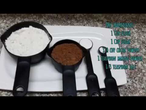 Soft and crunchy chocolate brownies