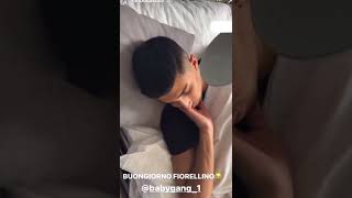 Download lagu rondo dasosa fa un scherzo a baby gang #short #babygang #rondodasosa mp3 Download lagu rondo dasosa fa un scherzo a baby gang #short #babygang #rondodasosa mp3