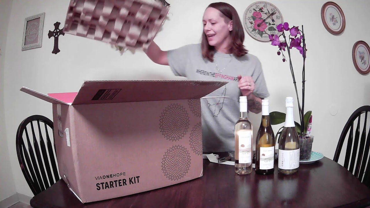 Unboxing OneHope Wine with Michelle