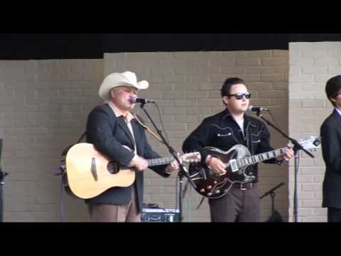 7 harlow dog gone country band 2010