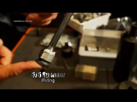 Land Rover servicing tips, tricks and tools - DA1119 Prop'shaft  bolt tool.