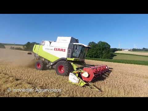 Giganten im Einsatz / Gerstenernte 2018