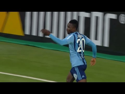 MÅL: Sam Johnson hinner före Martler - stöter in 1-0 till DIF - TV4 Sport