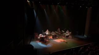 Steve Winwood - Orpheum - Boston, MA 4-27-17 &quot;Them Changes&quot;