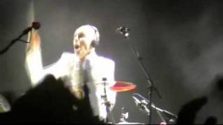 Elio e Le Storie Tese - Il rock and roll + assolo di Christian Meyer (Marina di Camerota 30/5/2010)