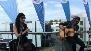 The Veronicas - Speechless (Live on 92.9's Rooftop Gig)