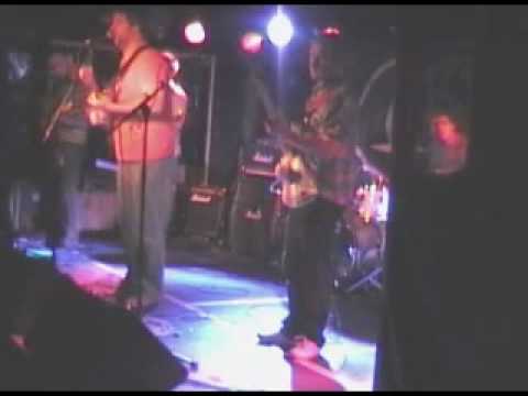 THE MODE - HEARD IT ALL BEFORE LIVE @ KING TUTS JUNE '10mp4.mp4