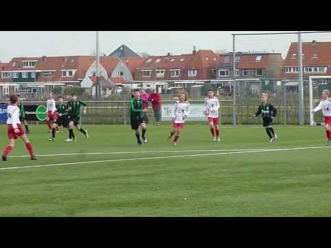 Debuut Jort Hooijschuur (11jr) bij WSV'30 JO 13-1