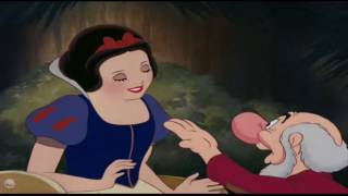 Snow White and the 7 Dwarfs - True Loves Kiss / Th