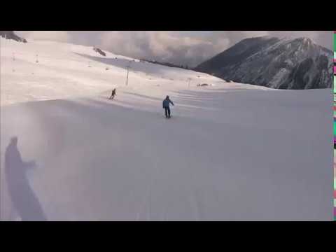 Chi ha ragione? Scontro tra sciatori