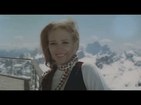 Charles Aznavour .. Une Vie D'amour