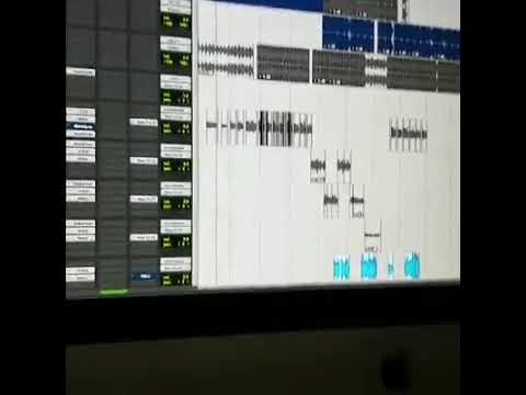 Cosculluela ft Pacho El Antifeka - Versace