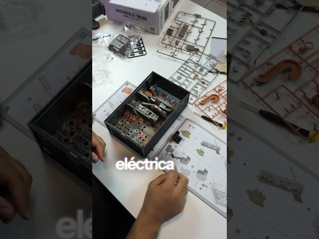 Vídeo relacionado con Rachid Lotf - Rompecabezas de 1000 piezas de reloj nocturno de terror para adultos, juguetes educativos y juegos, kit de construcción para fomentar el juego creativo, 28 x 20 pulgadas