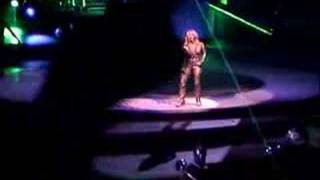 Britney Spears - Mandalay Bay (DWAD) - Overprotected