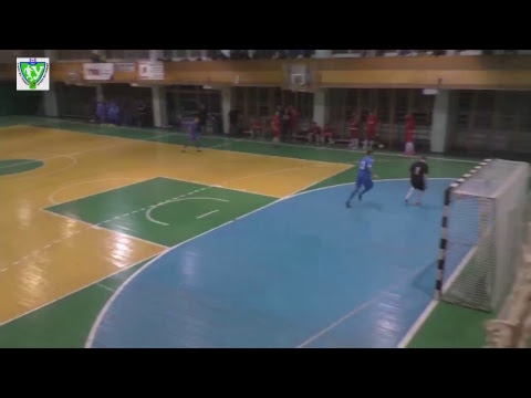 16 КУ В 1/4 финала 2-7 Украгрозапчасть – Класс-3  игра