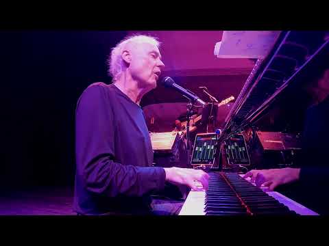 “Swan Song” — Bruce Hornsby & The Noisemakers