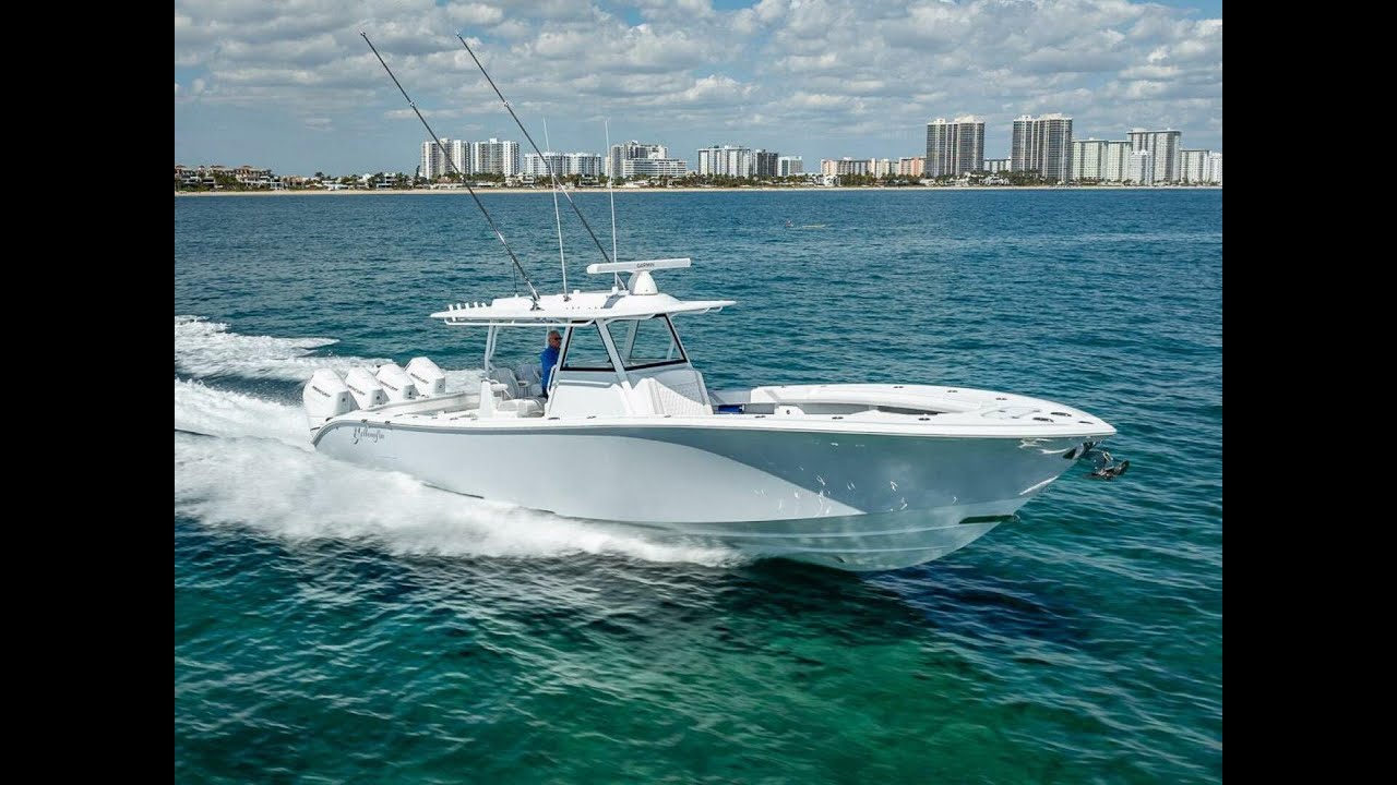 39 Yellowfin 2024
