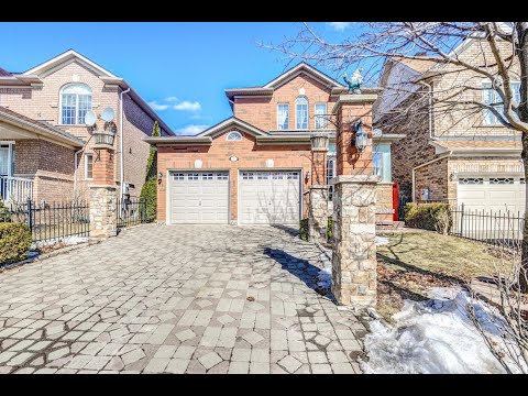 7 Topiary Lane Brampton