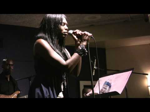 James Ross @ Tracy Smith (Singer) - (Jesus Love Song) - The Clark Sisters