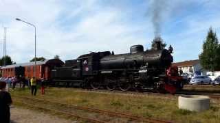 preview picture of video 'Steam locomotive BJ 130 (SJ B 1083) Tågdagarna 2013 HD'