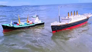 Menemukan kapal melintas laut, kapal laut, titanic,kapal pesiar, kapal konkoiner, kapal tumpang,boat