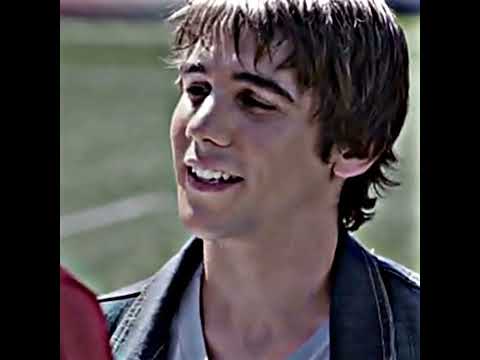 Nimeni nu se pune cu Gabo😎#gabo#viral#soimii#fy#fy#fy#lorenzo#magia