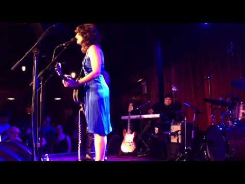 Sasha Dobson - Make It Alright @ The Bell House, NYC, 27.06.2013