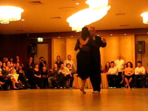 Alper Ergokmen and Selen Surek  (Loca-Juan D'Arienzo).avi