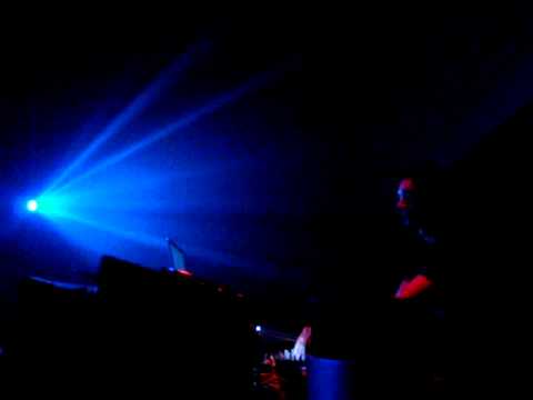 CARLOS FAUVRELLE @ SESSION 062009 WOMB TOKYO #4