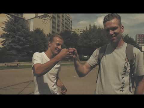 Praktis feat. Piotr Butkiewicz - Splątane nogi [VIDEO]