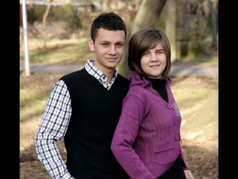 Muzica crestina-Raul si Raluca Ursan-"Mireasma din flori" vol 1