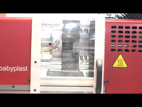 Gundam Plastic Model Injection Demonstration