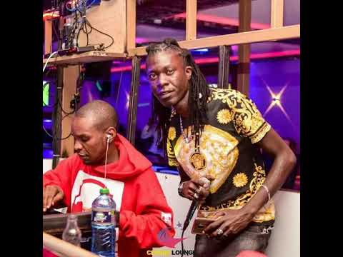 Dj Ronnieboy Live at Charm Lounge Ft Mc Cure