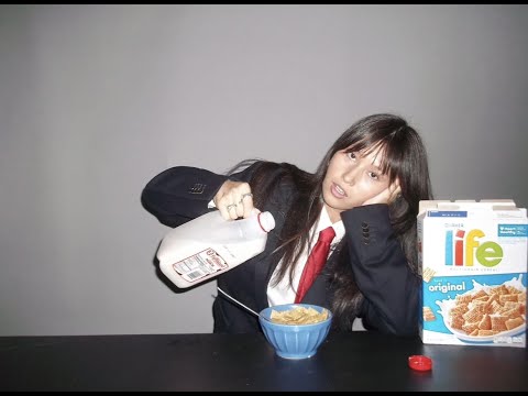 Juliet Ivy - breakfast song (Official Lyric Visualizer)