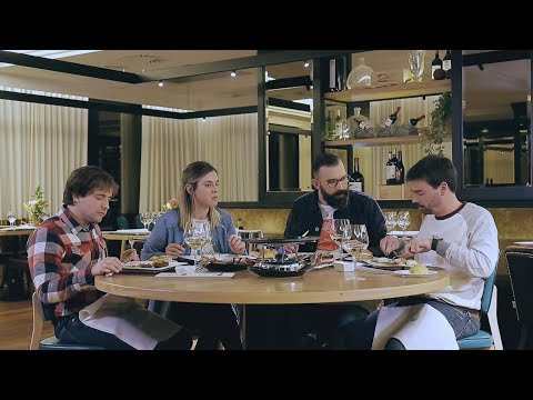 Juego de cartas: Jóvenes restauradores vizcaínos