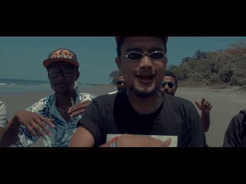 GGM - Elegant Boys feat. Ghea (Official Music Video)