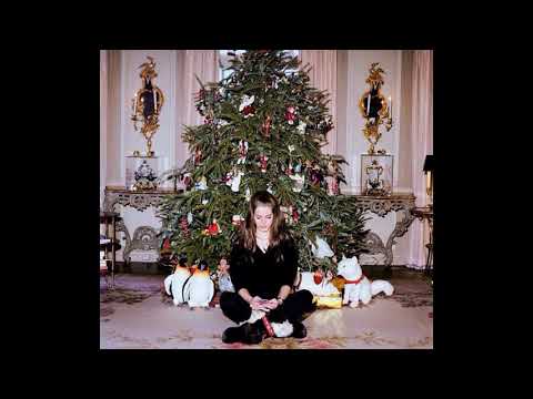 Lana Del Rey and Kacey Musgraves - I'll Be Home For Christmas (No Audience Noise)