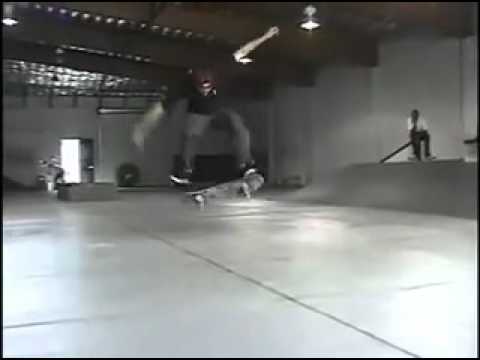 erik ellington vs danny montoya   dvs battle at the berrics game of skate