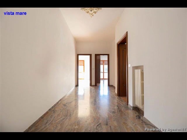 Porzione di Villa bifamiliare in vendita a San Silvestro Colle, Vista Mare!!