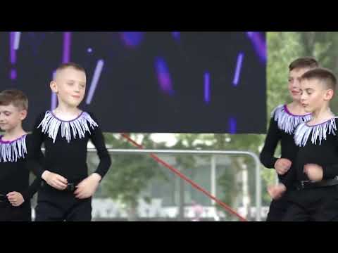 Ansamblul Draghistenii - Festivalul "În Lumea Surprizelor" 2022, ed.1